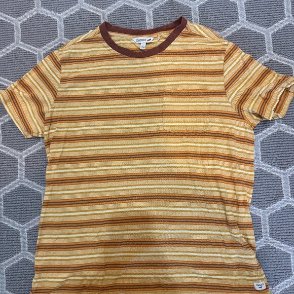 PERFECT CONDITION: Toad & Co Pocket T-Shirt - Picture 1 of 1